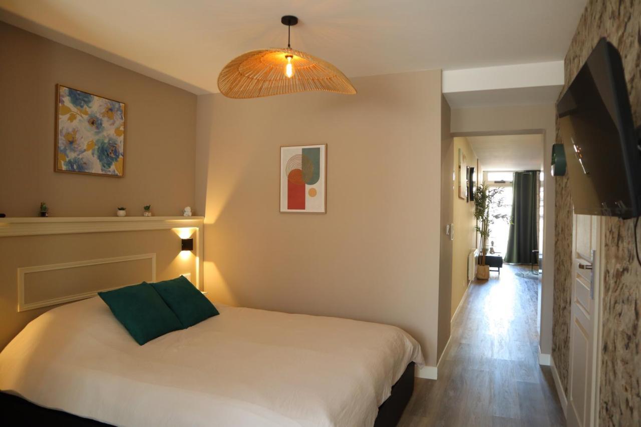 Appartement 1 Chambre Ambiance Tropicale - Centre De Bourbourg, Terrasse Privee ภายนอก รูปภาพ