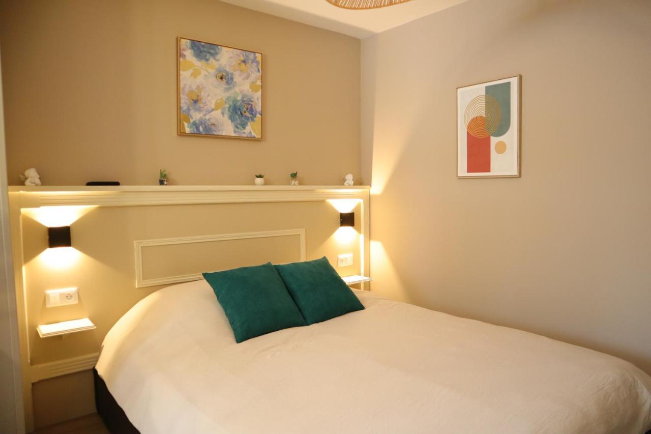 Appartement 1 Chambre Ambiance Tropicale - Centre De Bourbourg, Terrasse Privee ภายนอก รูปภาพ